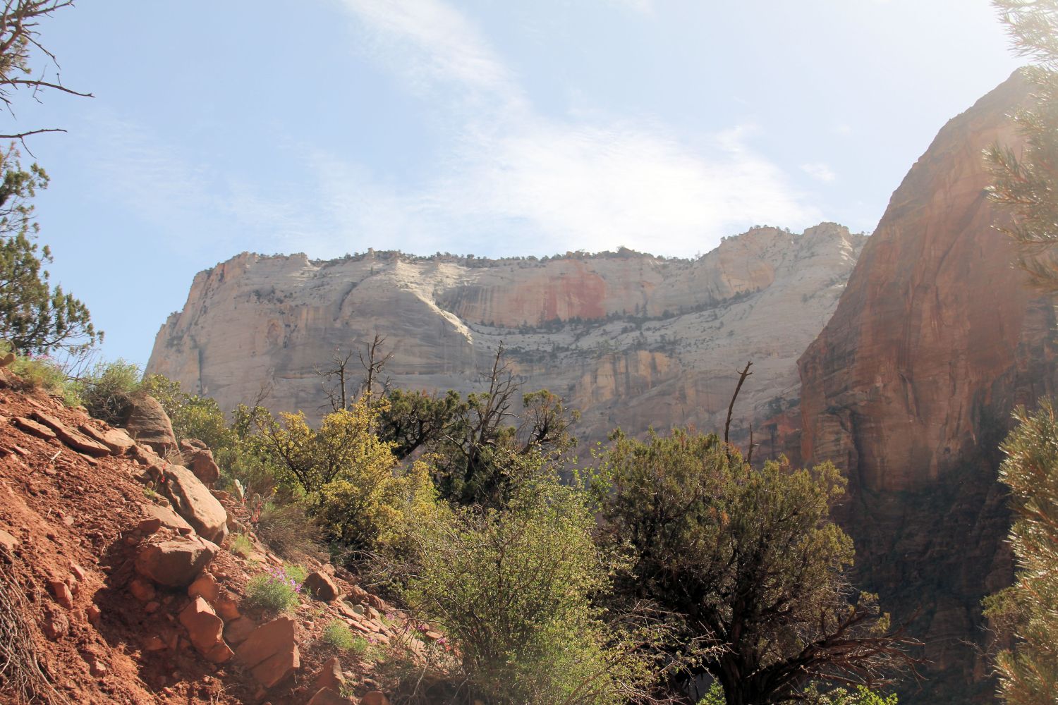 Lower & Upper Emerald & Kayenta Trails 